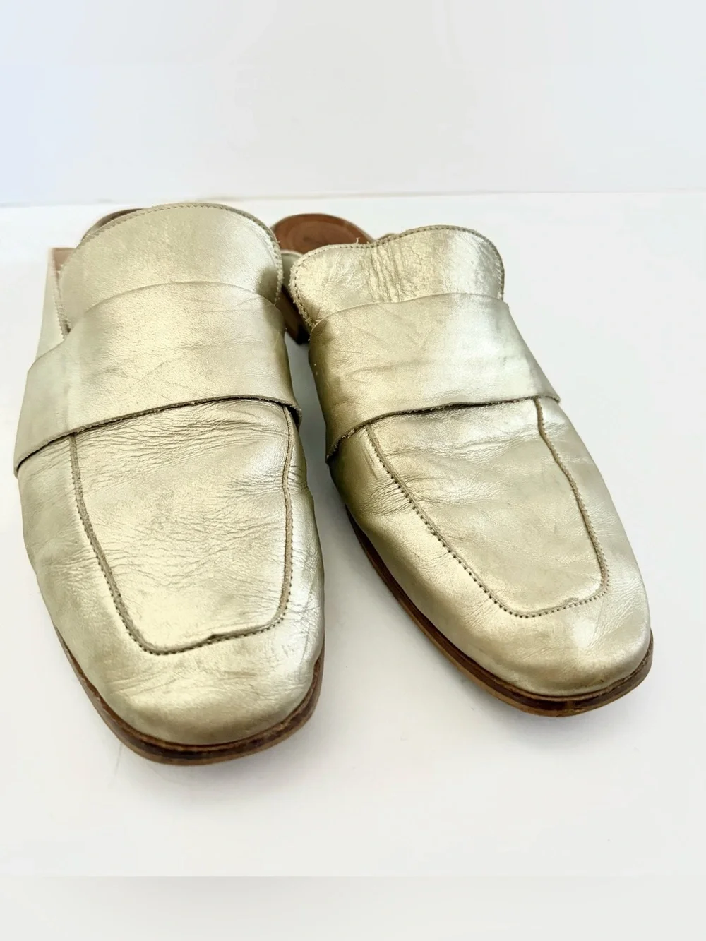 Free People At Ease Mules Slides Flats Metallic Gold Loafer Size 9.5